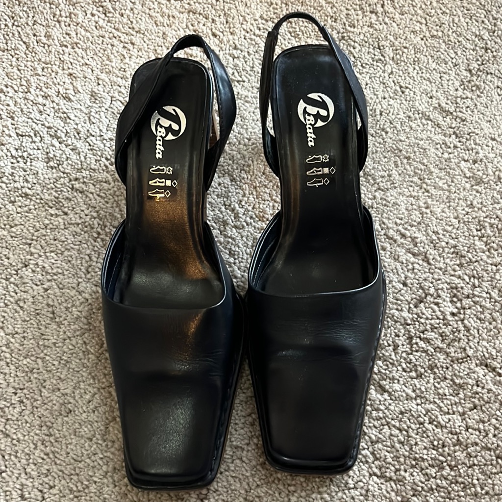 Bata Heels